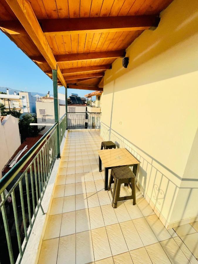 Teo'S 2 Persons Studio Deluxe Patras Bagian luar foto